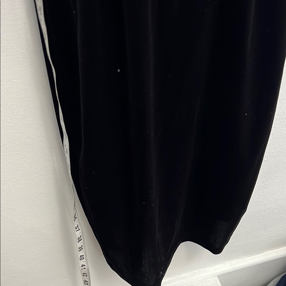 Black Ruched Wrap Dress V-Neck Long Sleeve - Picture 9 of 10